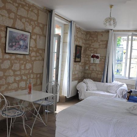 Petite Maison Des Roses - Gite 2 Personnes Брен-сюр-Аллонн Экстерьер фото